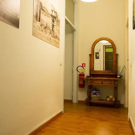 Laterano Bed & Breakfast 3*