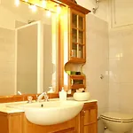 Laterano Frühstückspension 3*